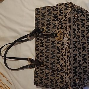 Michael kors tote bag